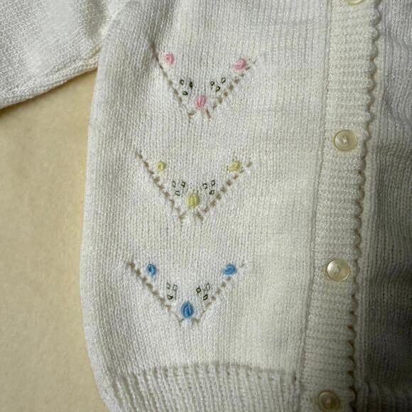 Vintage 90s Knit Cardigan Sweater Girls 3-6M White Pastel Floral Embroidered - Picture 3 of 7